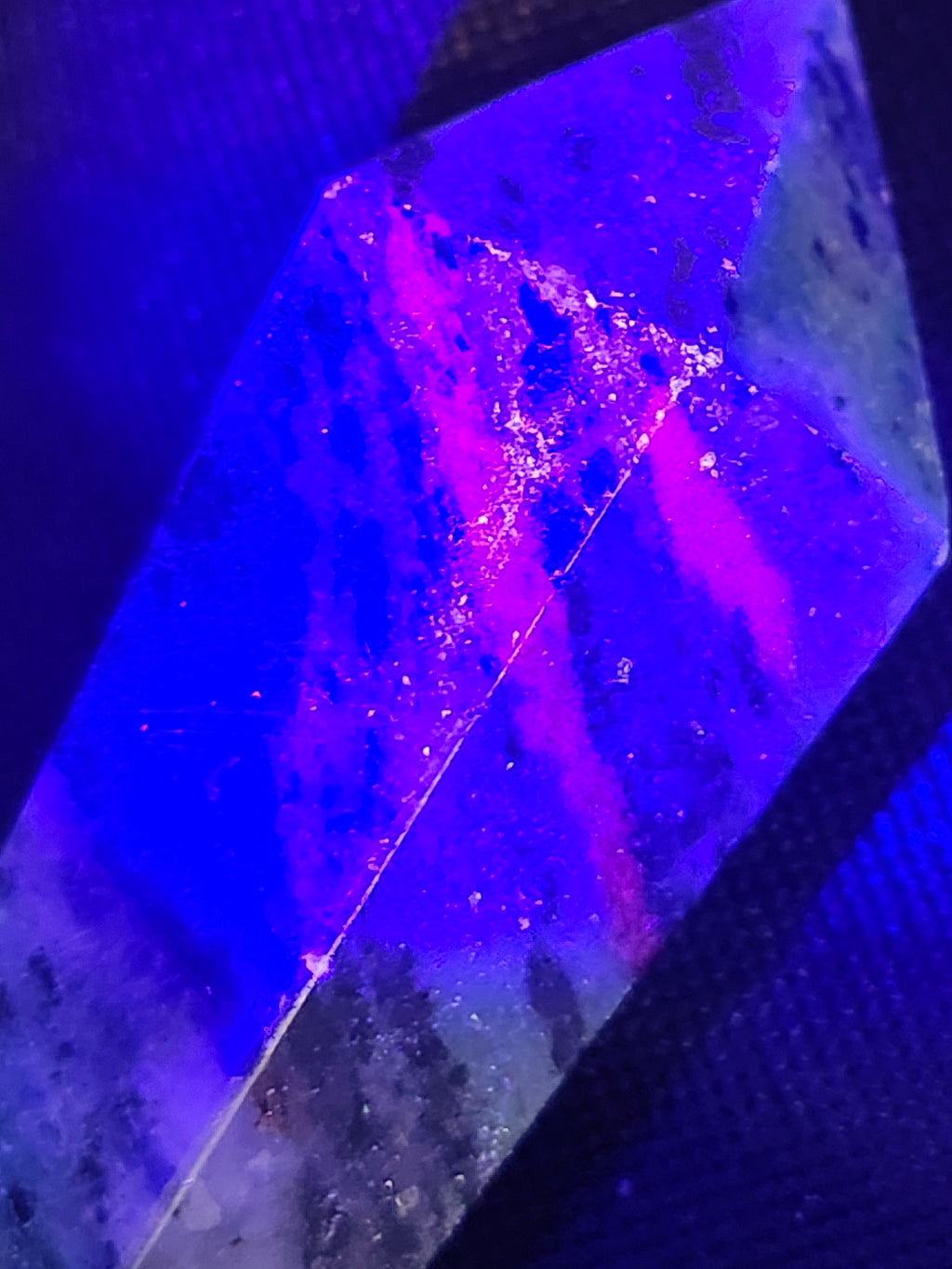 Ruby Zoisite Wand (UV Reactive)